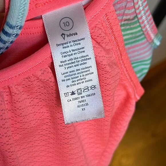 Ivivva Tank with built-in bra - Picture 2 of 6